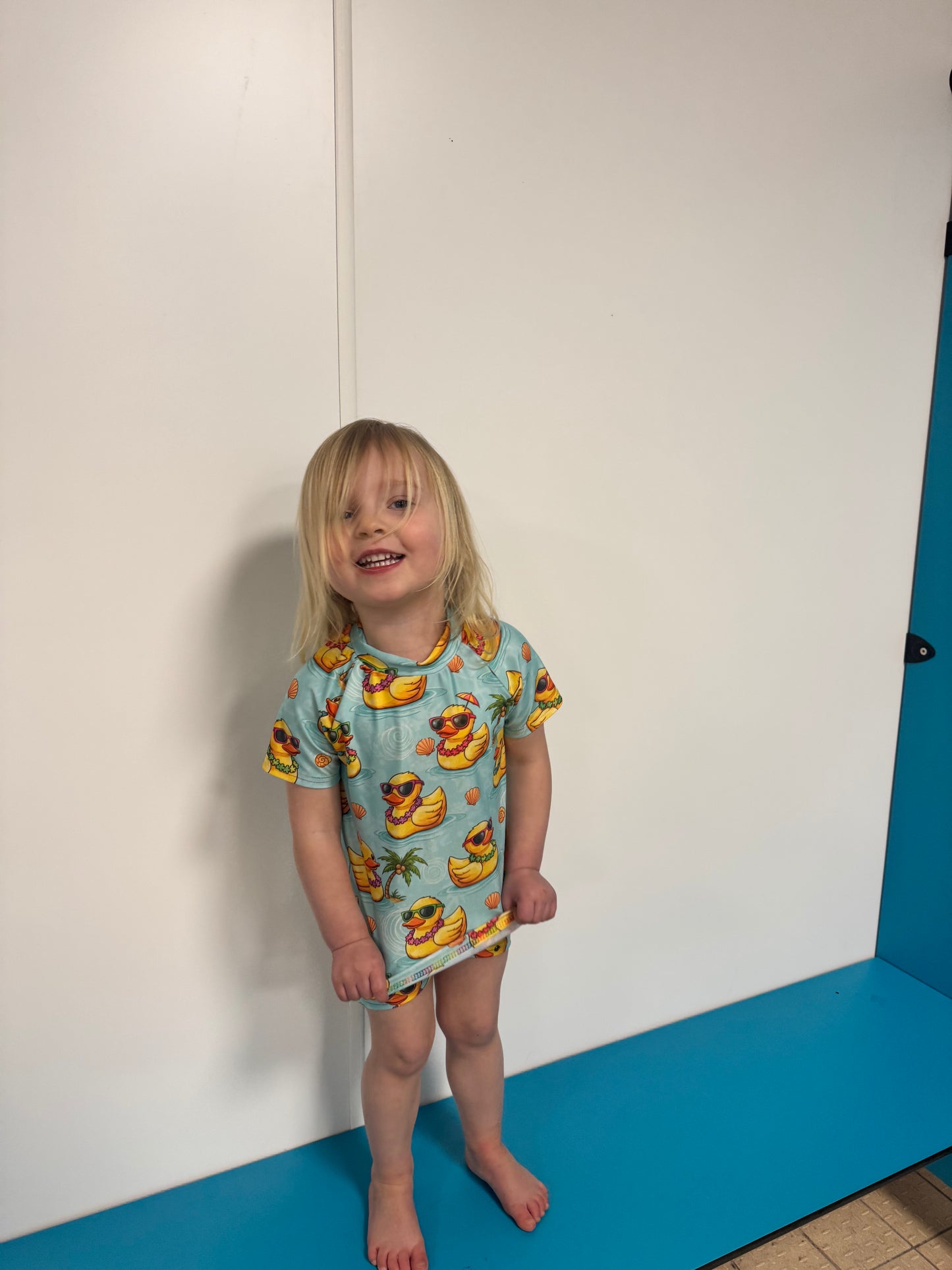 Swim rashguard & shorts set