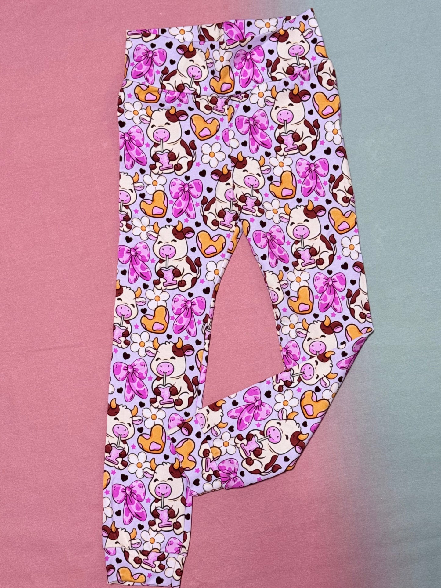 Leggings 4-5y (a little longer than normal) - milk cow